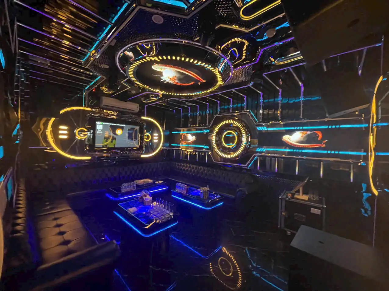 Karaoke Hương Giang KTV